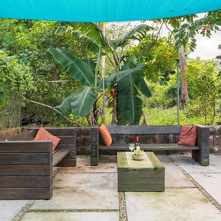 Ancella'S Garden Apartment-Beach-5Min Drive, 1 Hr Montego Bay, 25 Mins Ocho Rios, Continental Breakfast Runaway Bay Exterior photo